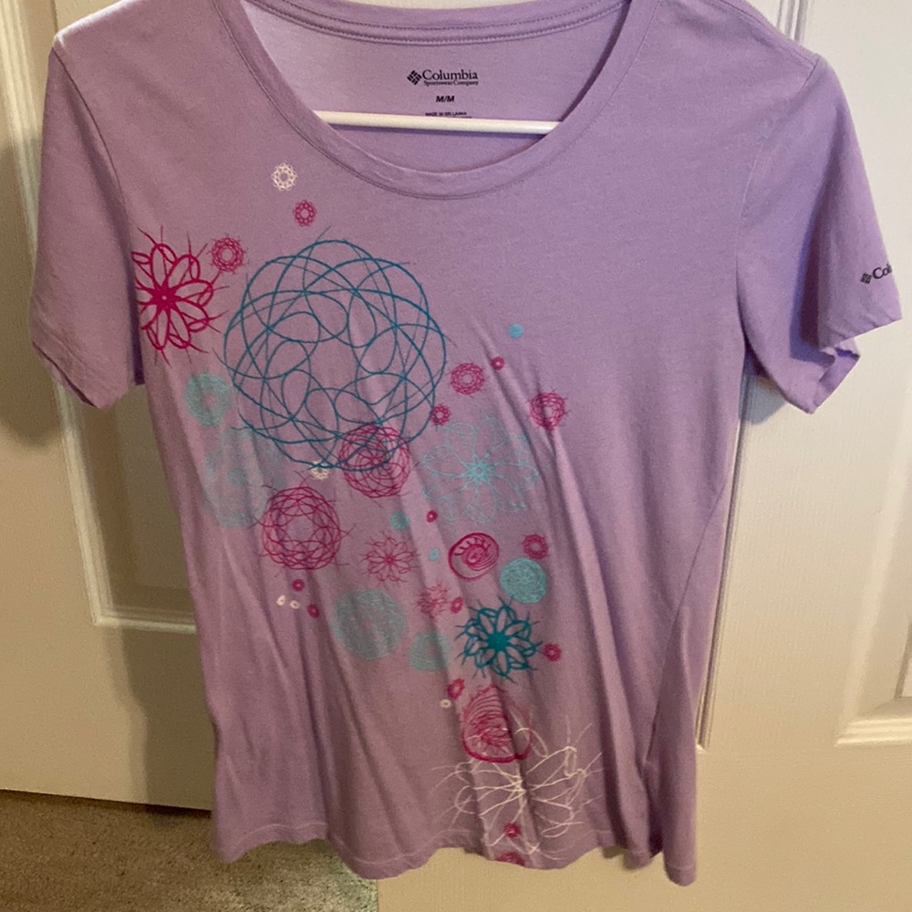 Columbia T-shirt